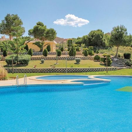 Nice Apartment In Santa Pola With Kitchenette Bagian luar foto