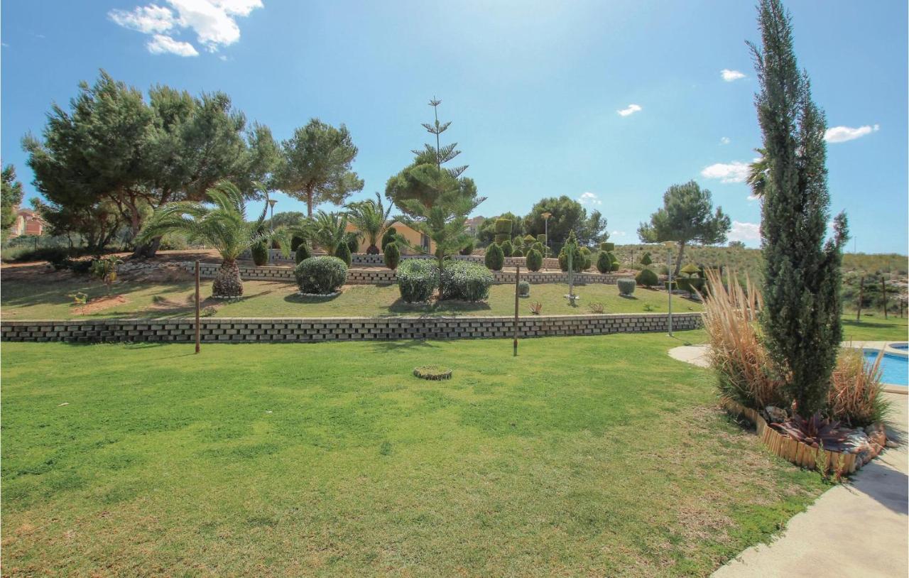 Nice Apartment In Santa Pola With Kitchenette Bagian luar foto