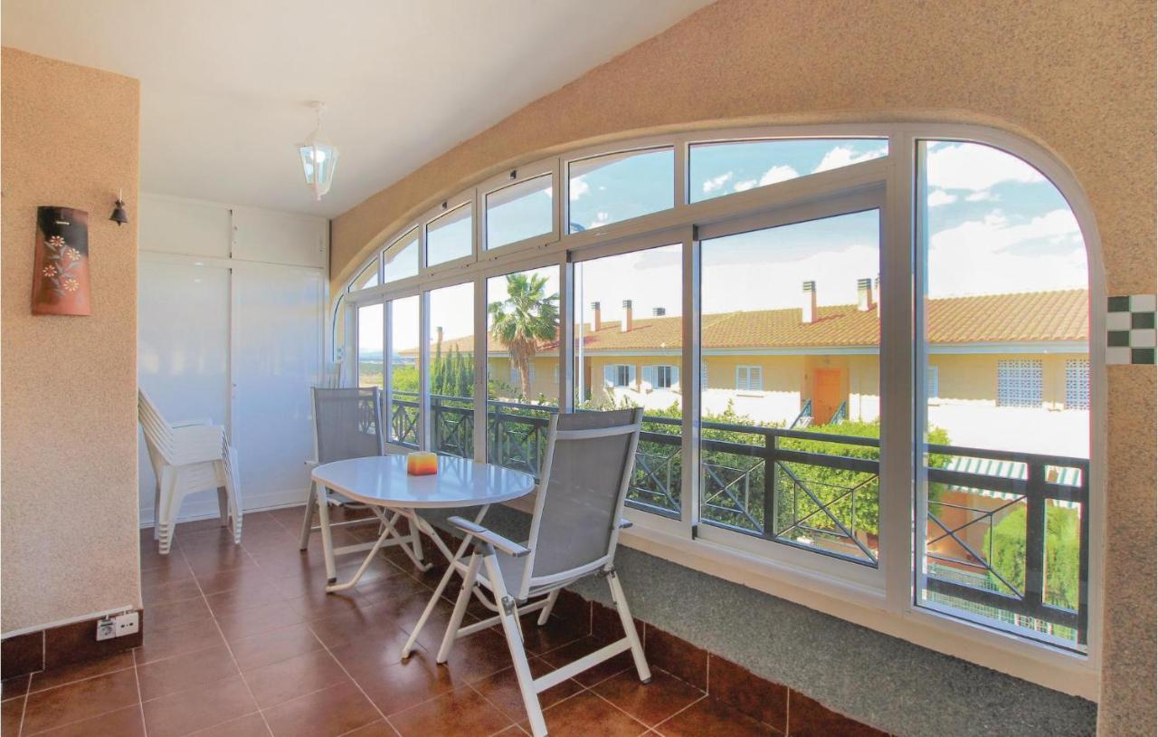 Nice Apartment In Santa Pola With Kitchenette Bagian luar foto